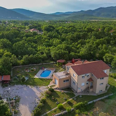 Villa Bravic Kraj  ภายนอก รูปภาพ