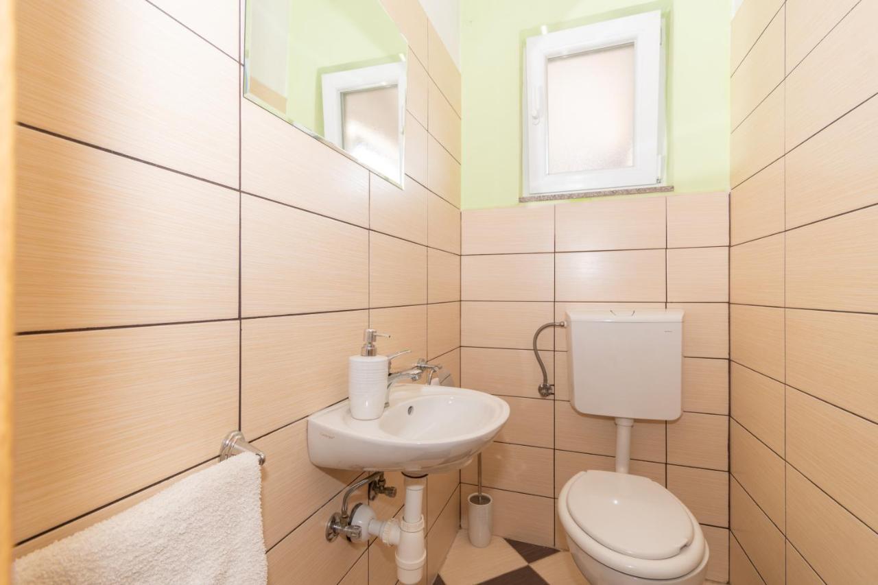Villa Bravic Kraj  ภายนอก รูปภาพ