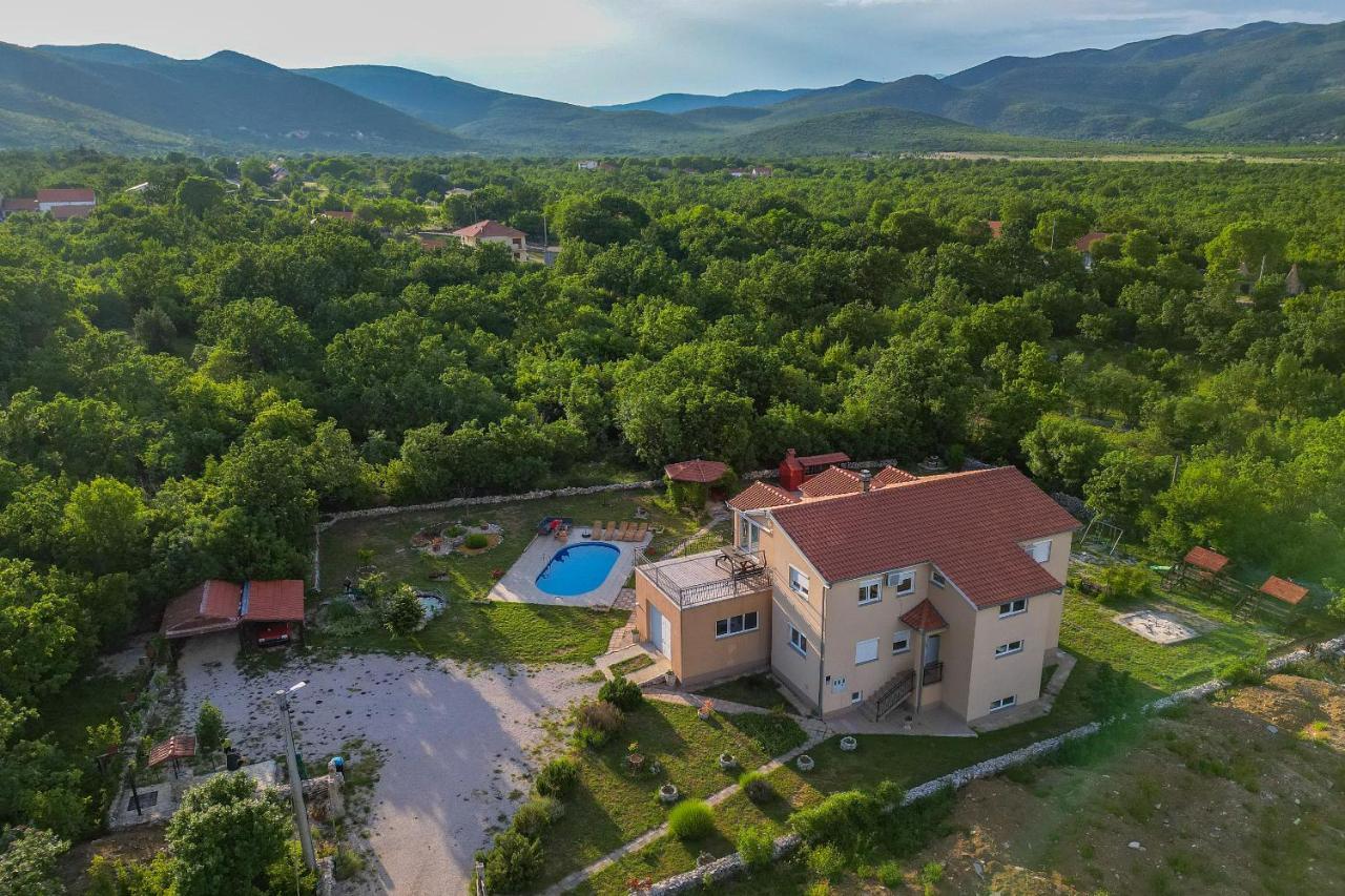 Villa Bravic Kraj  ภายนอก รูปภาพ