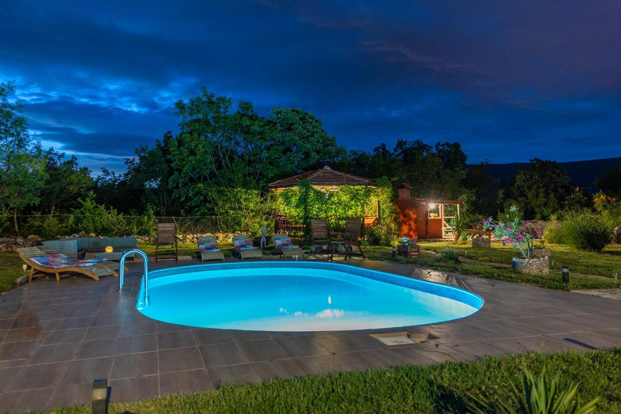Villa Bravic Kraj  ภายนอก รูปภาพ