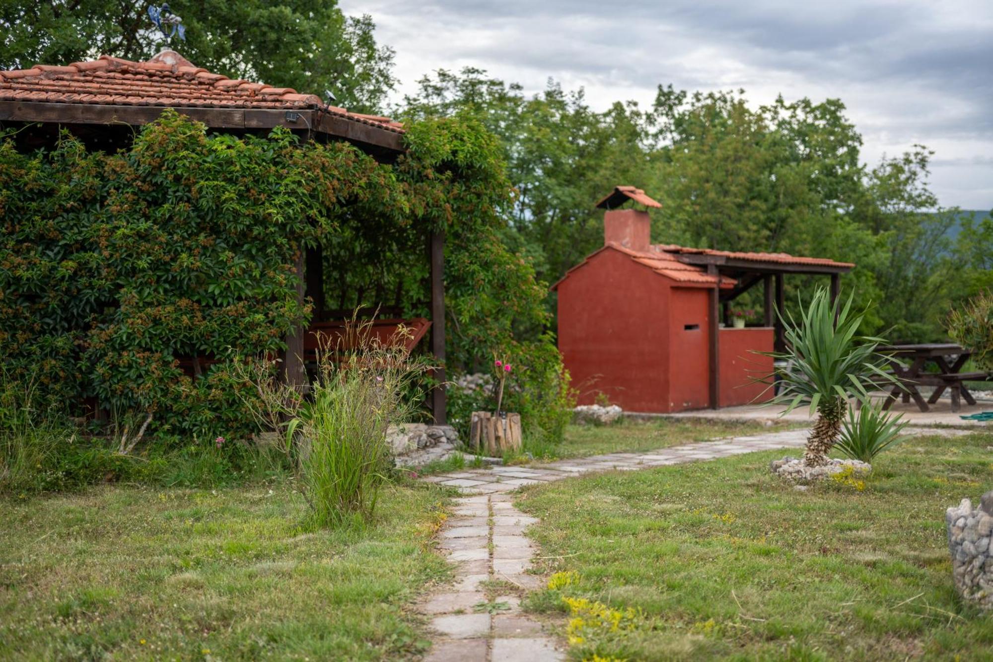 Villa Bravic Kraj  ภายนอก รูปภาพ